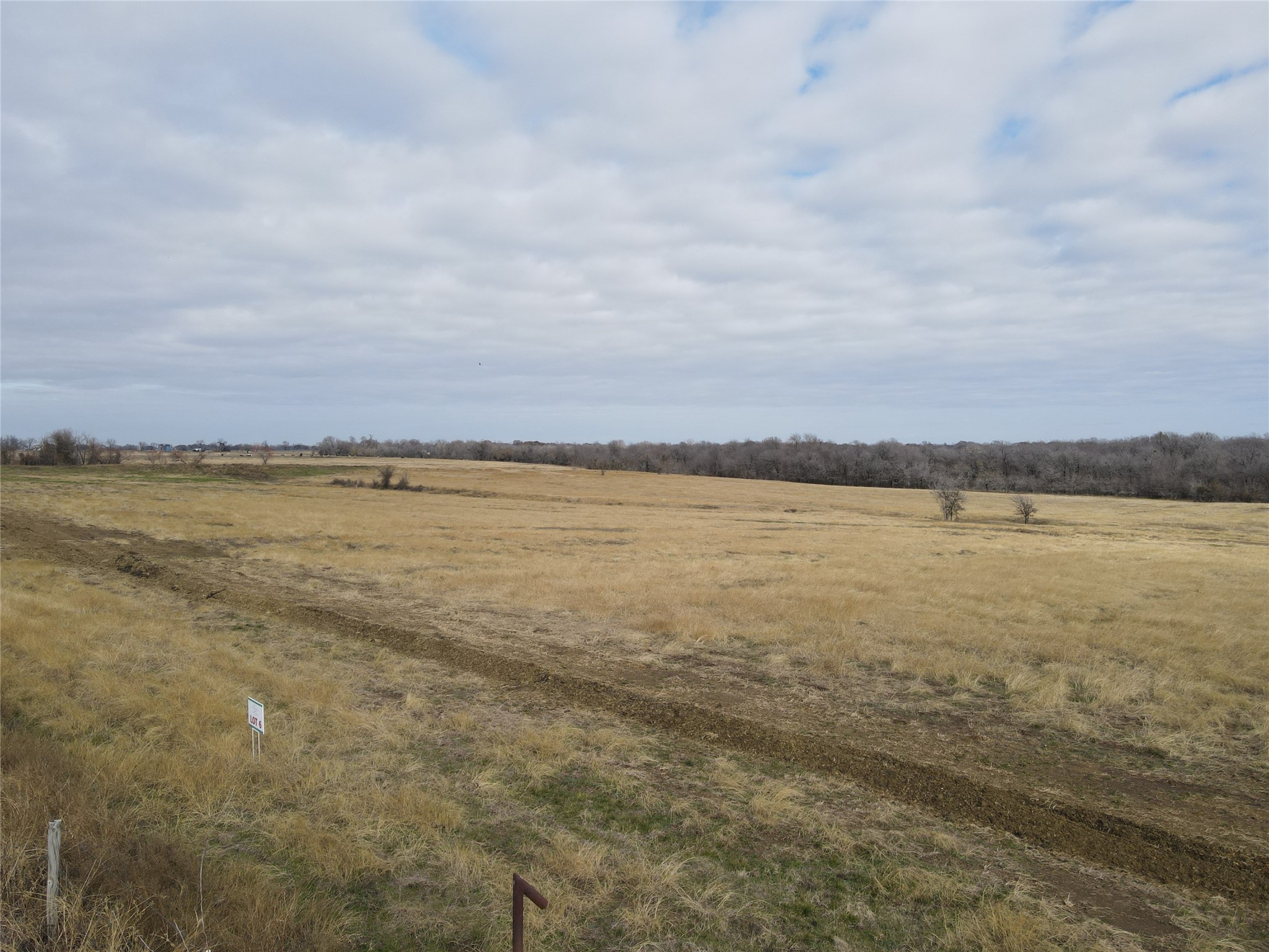 Lots 5-6 SE CR 2220