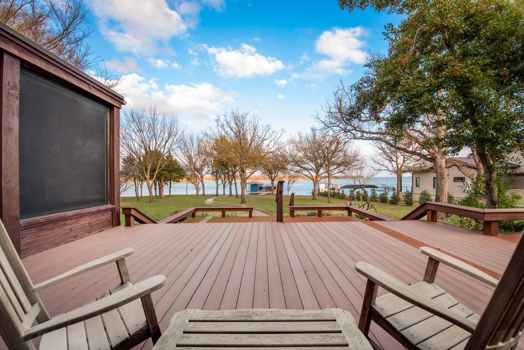 315 Tonkawa Trail