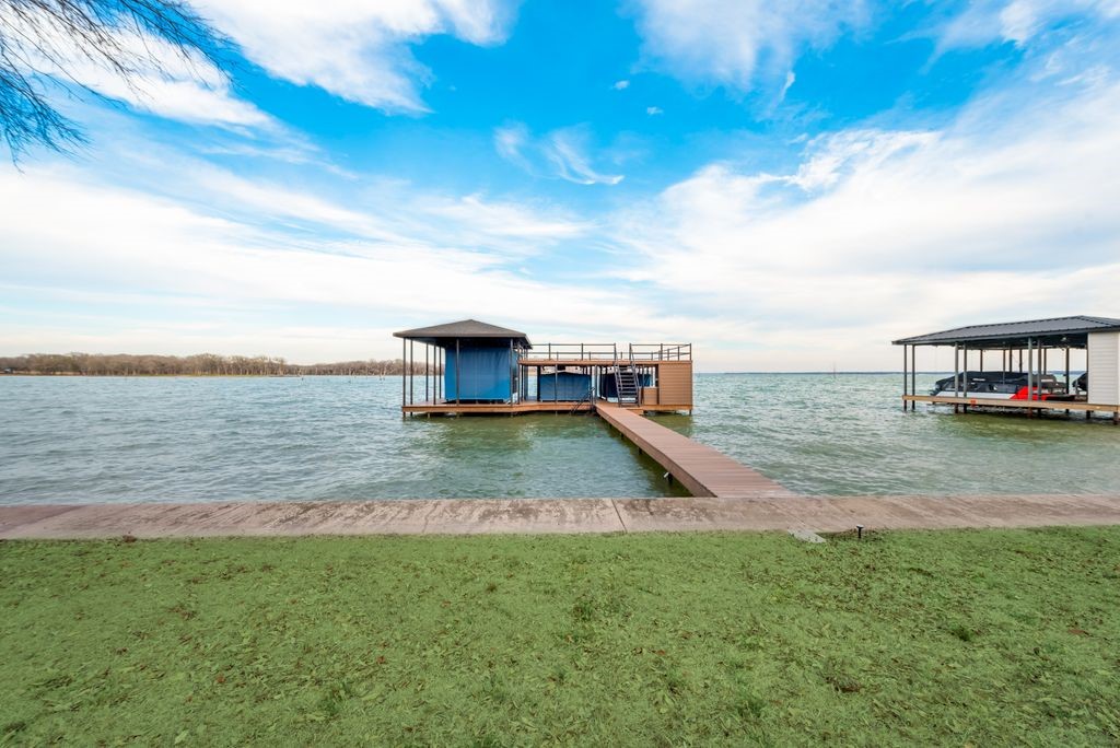 315 Tonkawa Trail