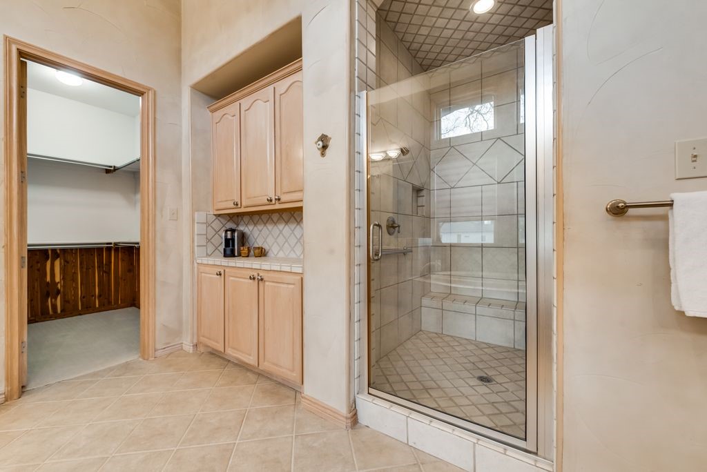 315 Tonkawa Trail