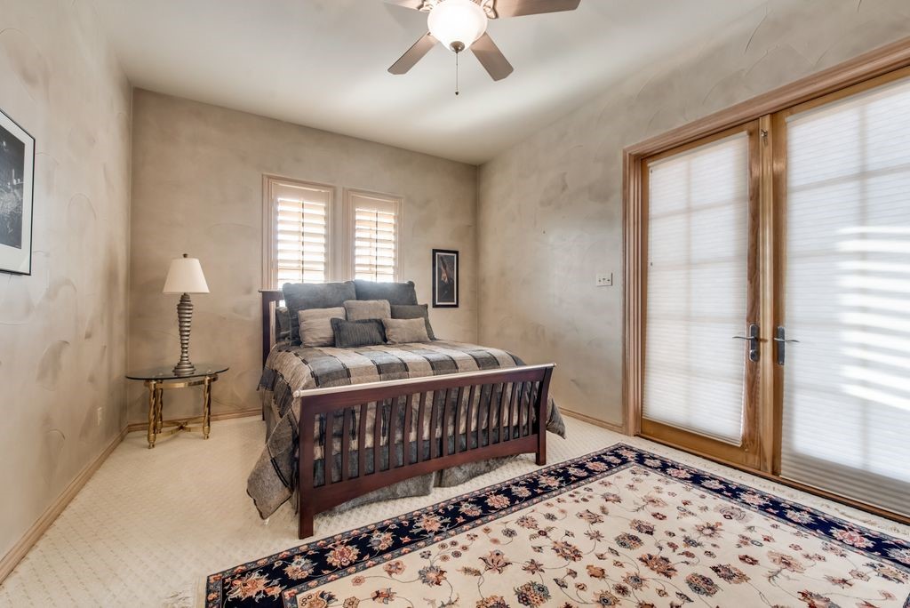 315 Tonkawa Trail
