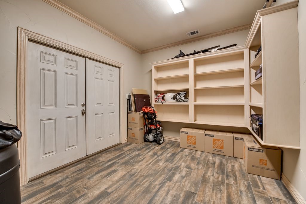 315 Tonkawa Trail
