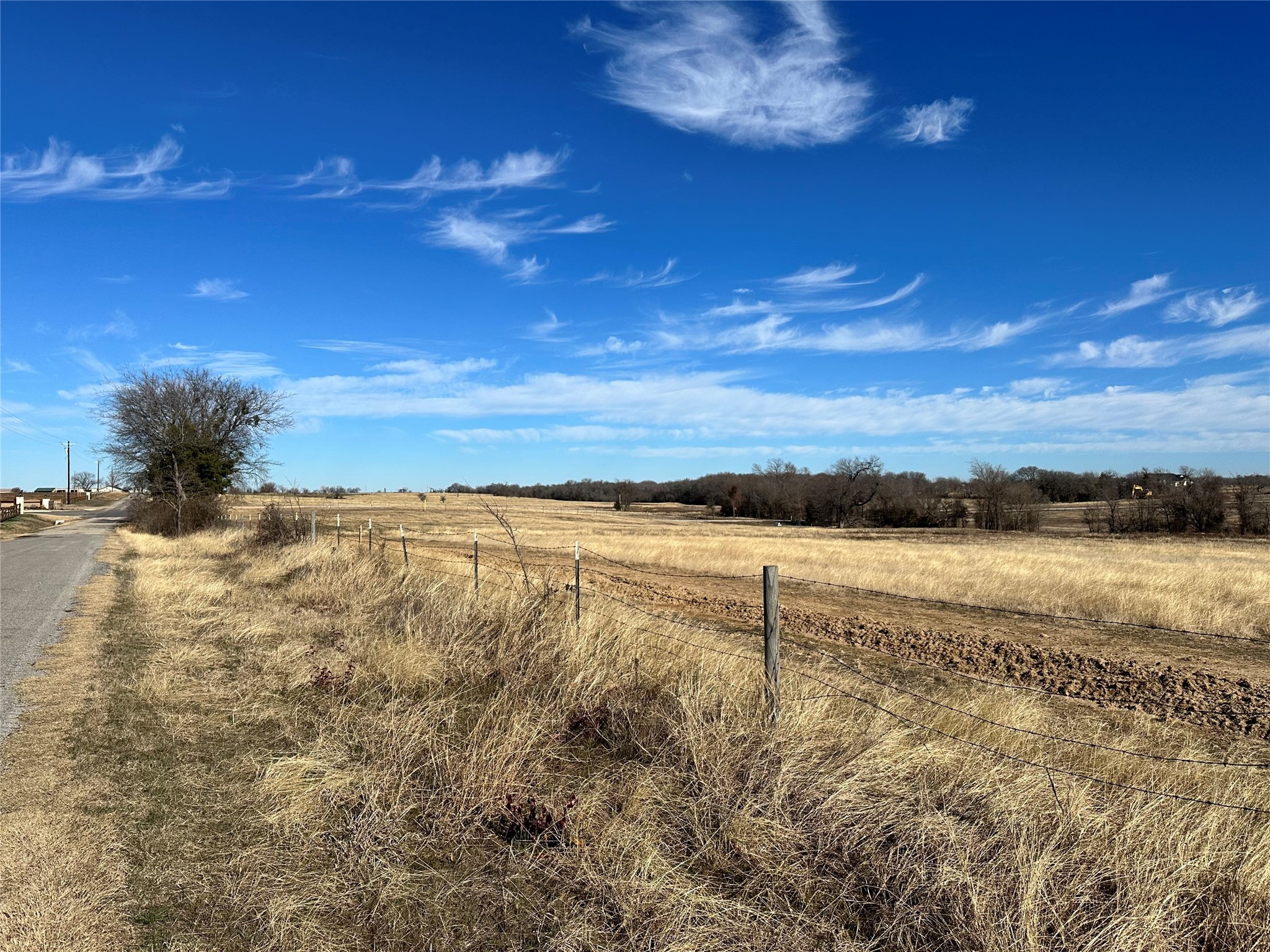 Lot 15 SE CR 2220