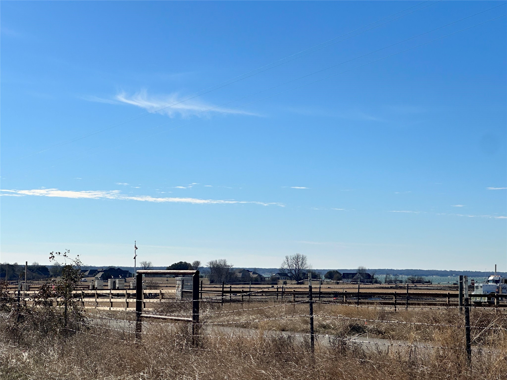 Lot 9 SE CR 2220