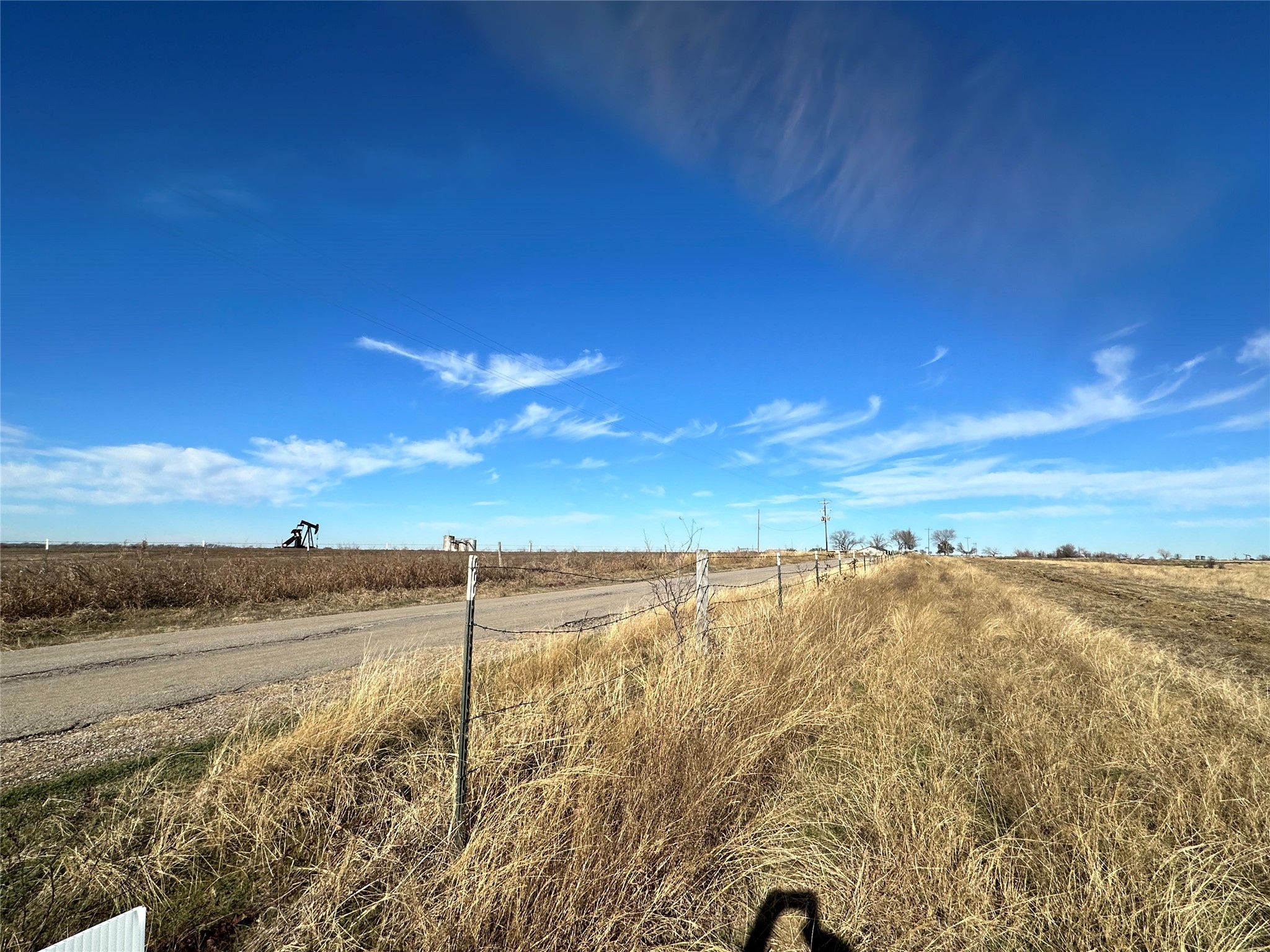 Lot 9 SE CR 2220