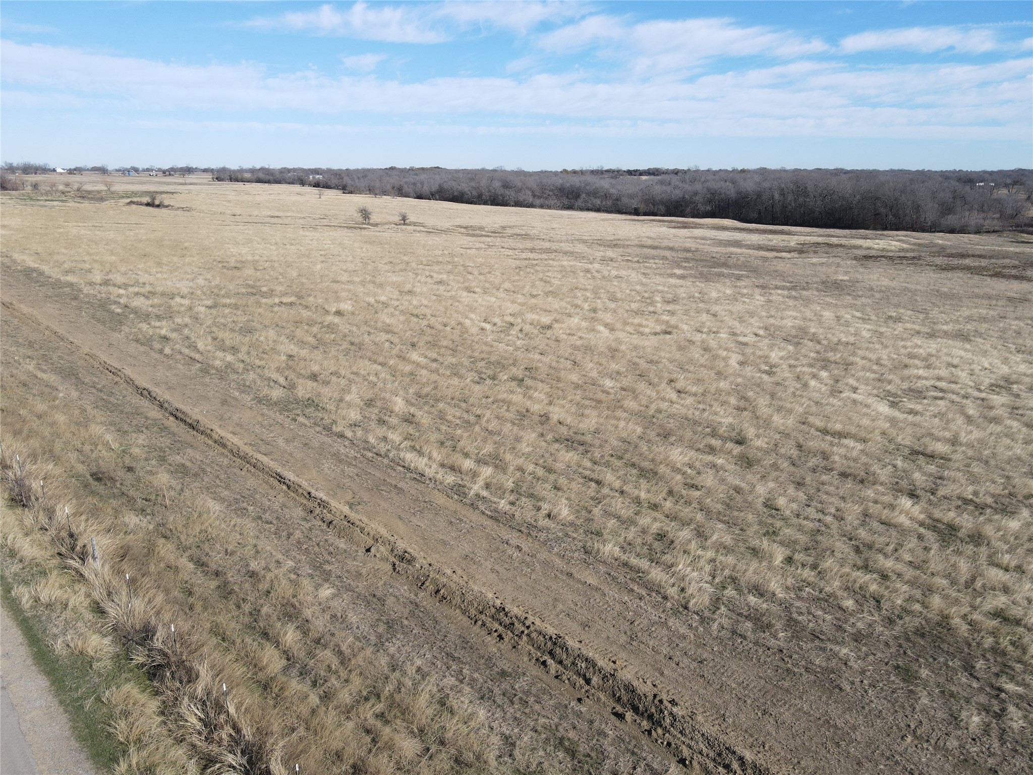 Lot 9 SE CR 2220