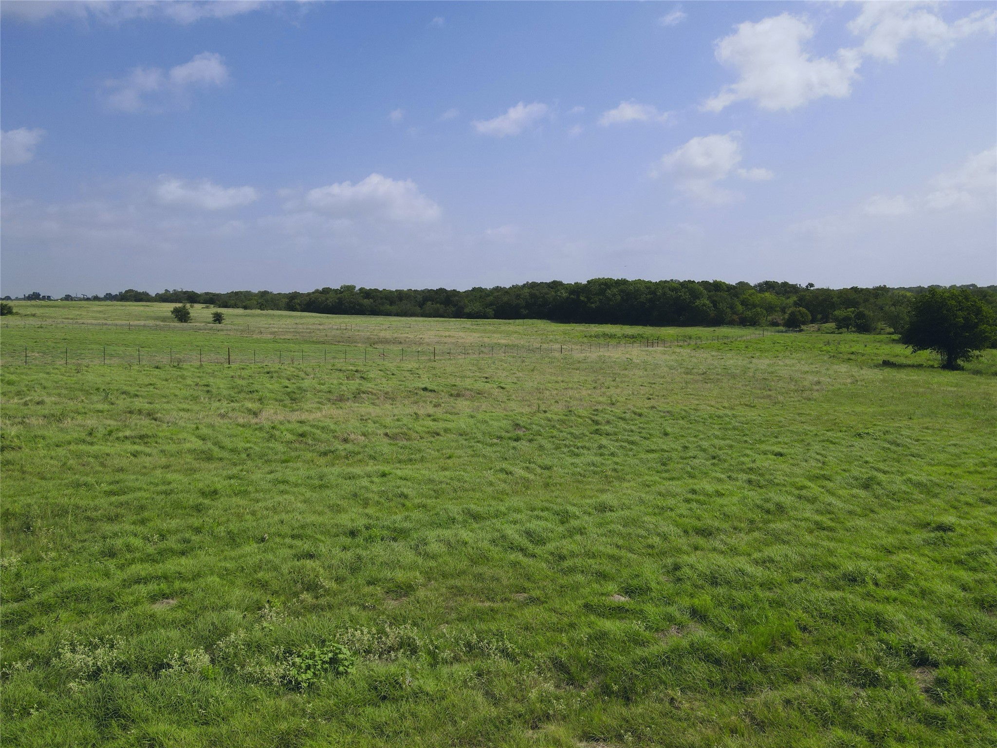 Lot 10 SE CR 2220
