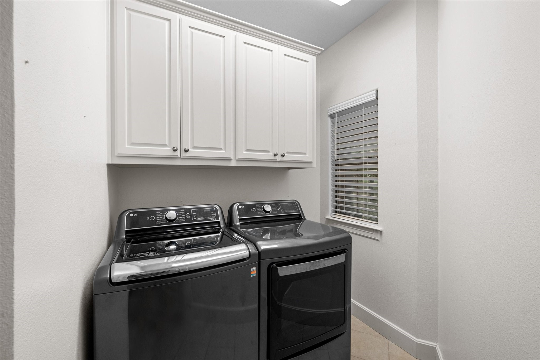 14407 Azure Lane