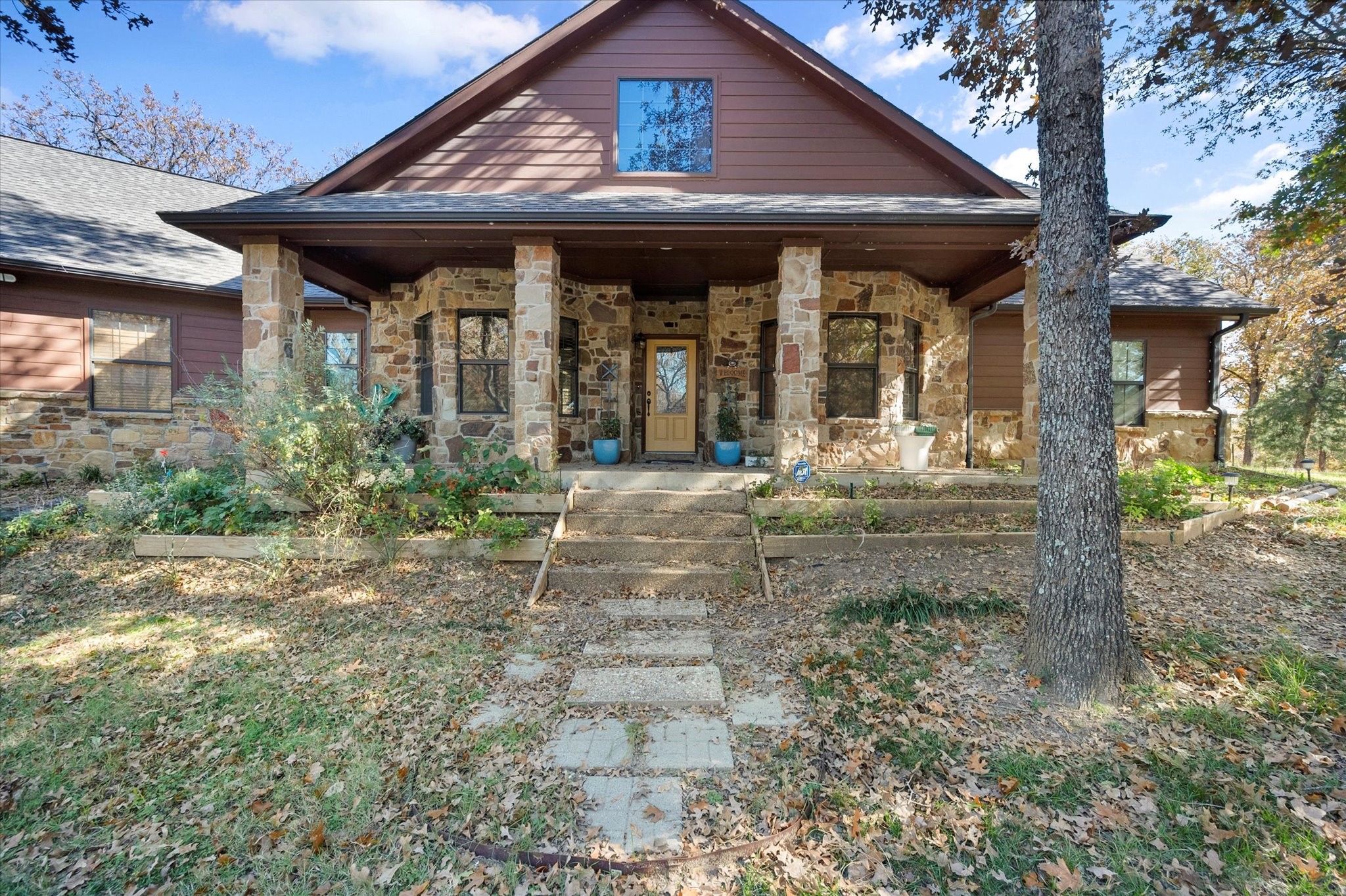 14407 Azure Lane
