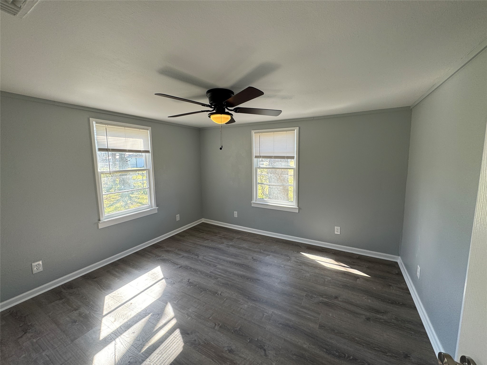 4741 W Business 31