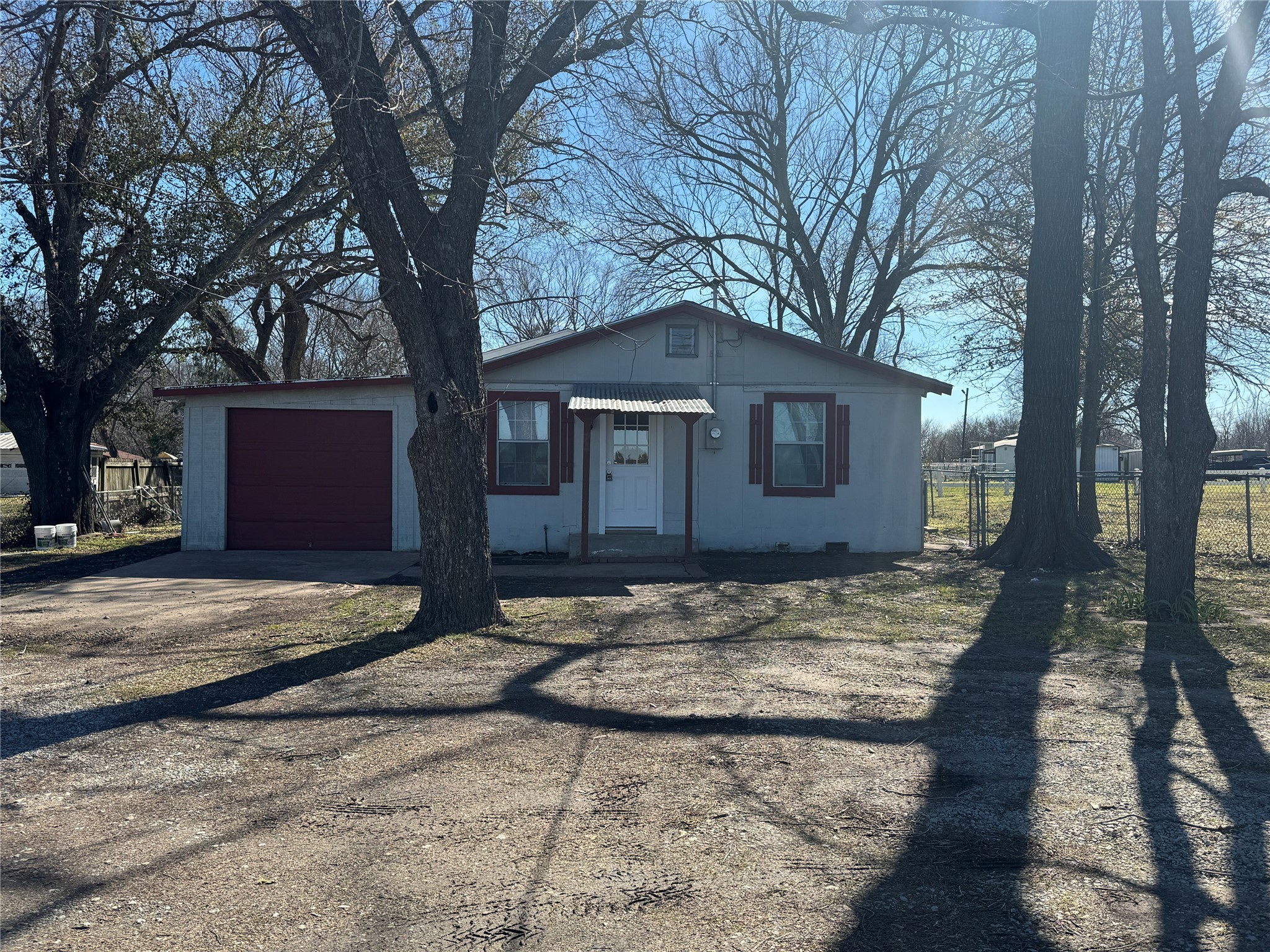 4741 W Business 31