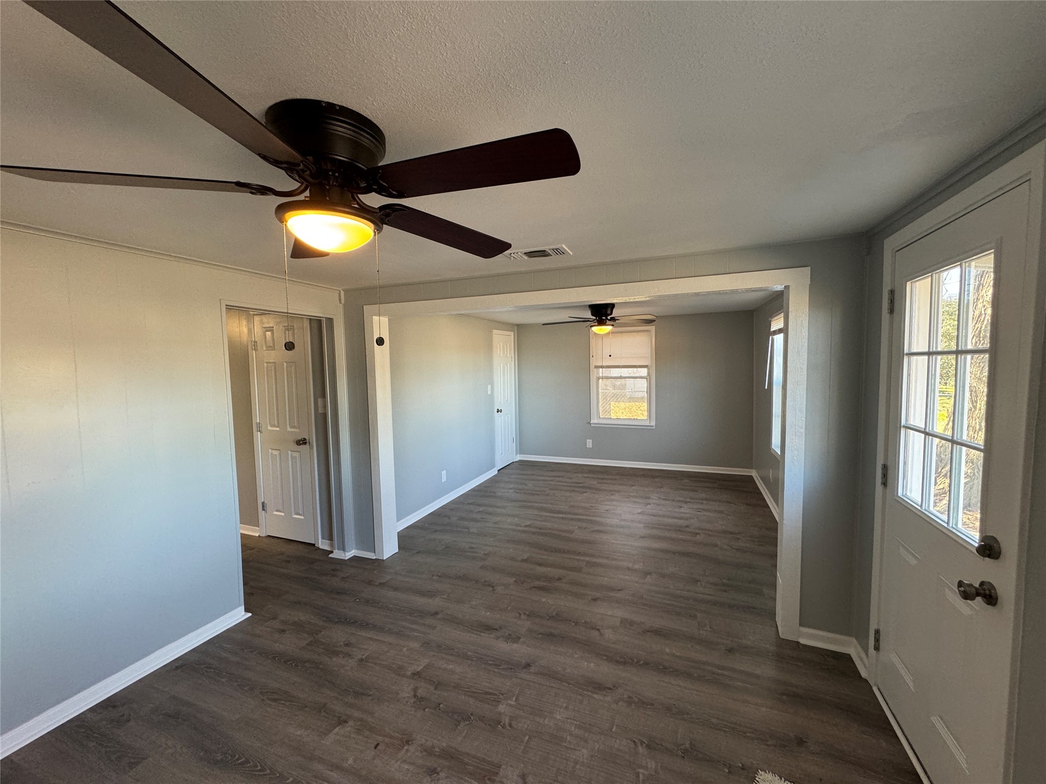 4741 W Business 31