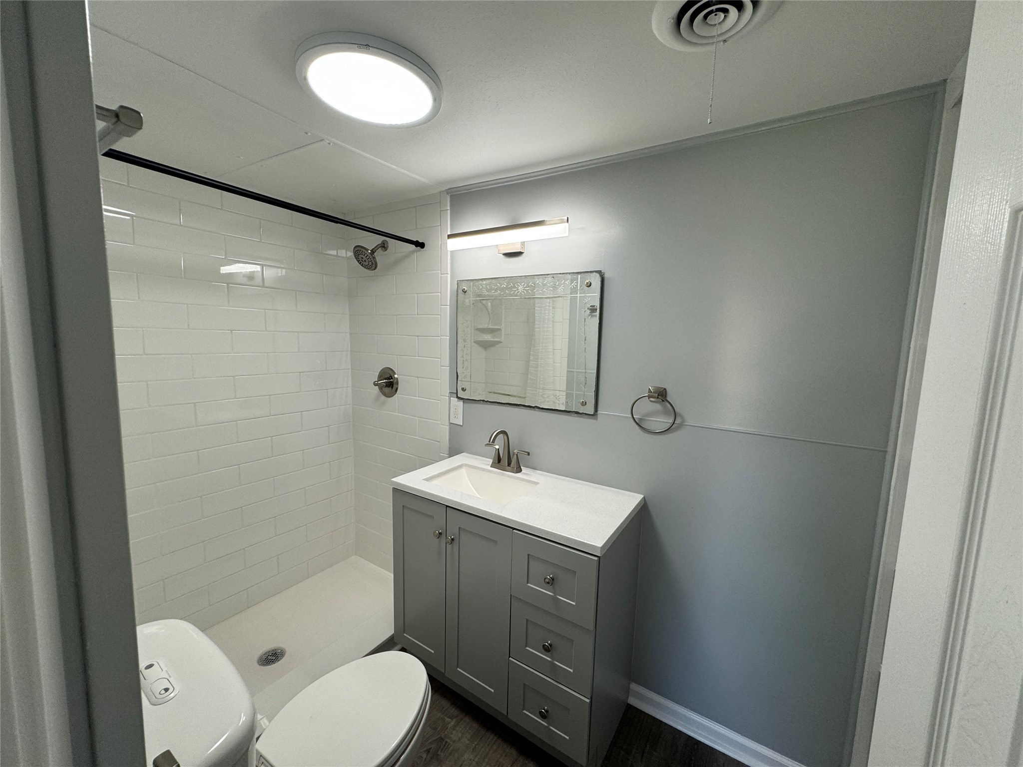 4741 W Business 31