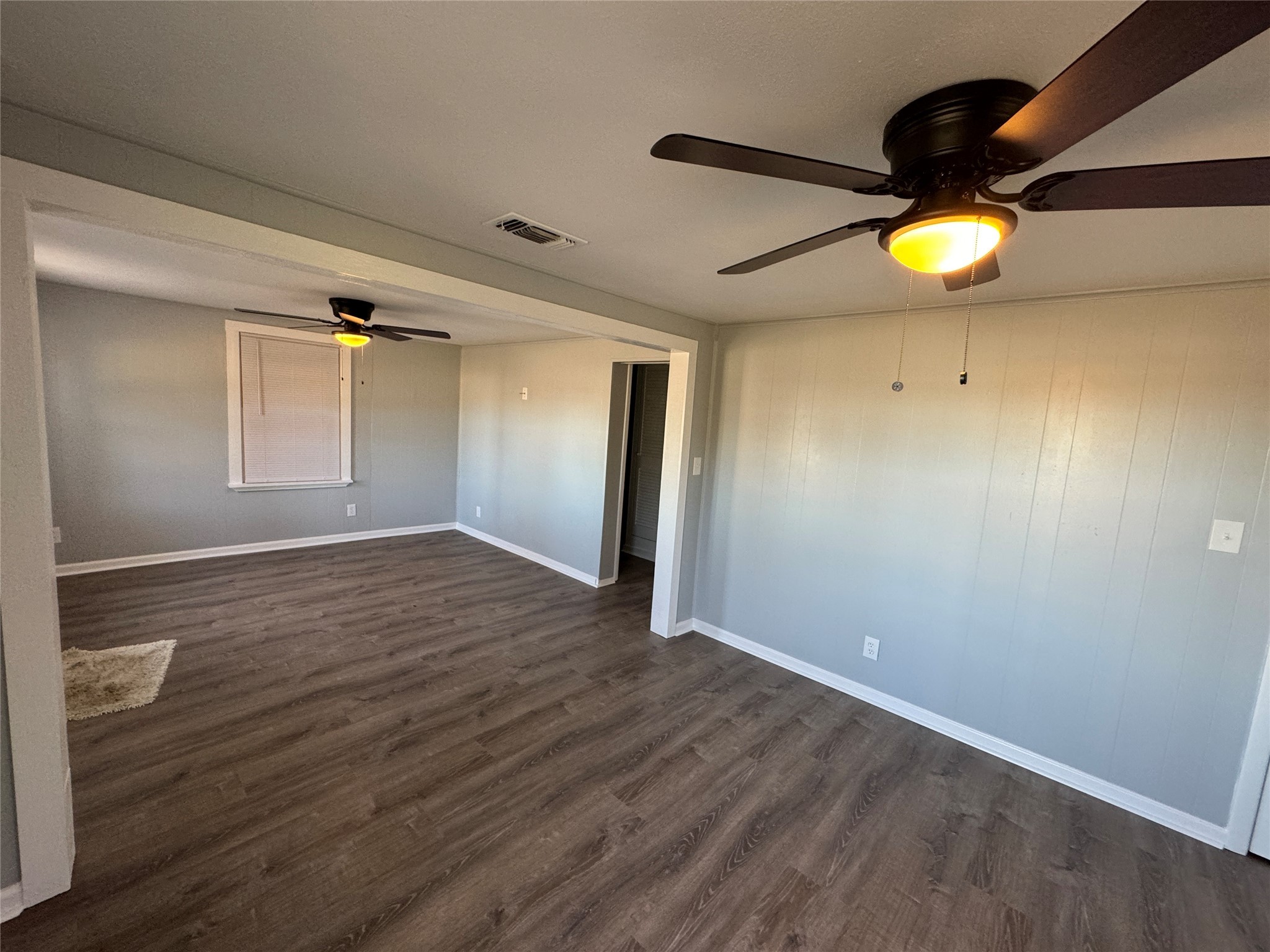 4741 W Business 31