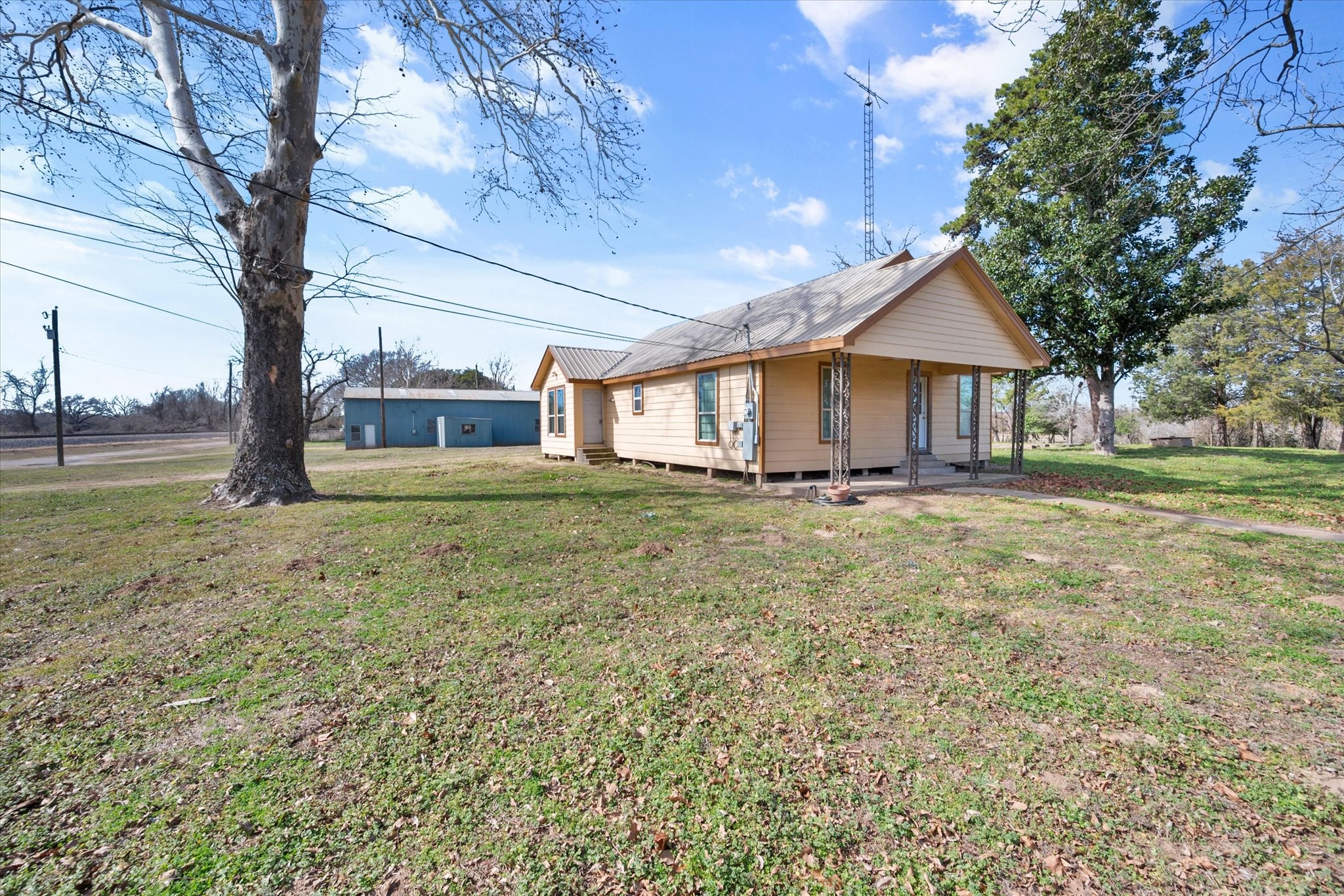 310 W Front Street