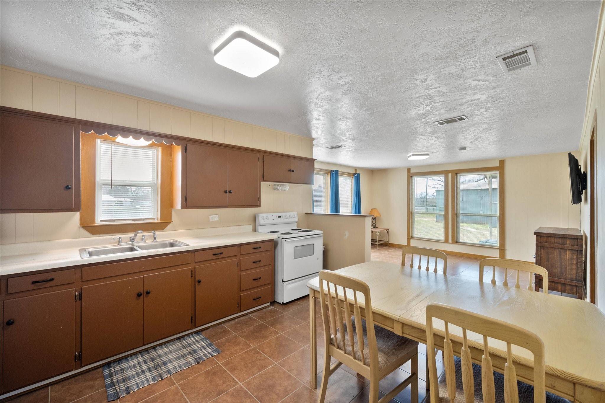 310 W Front Street