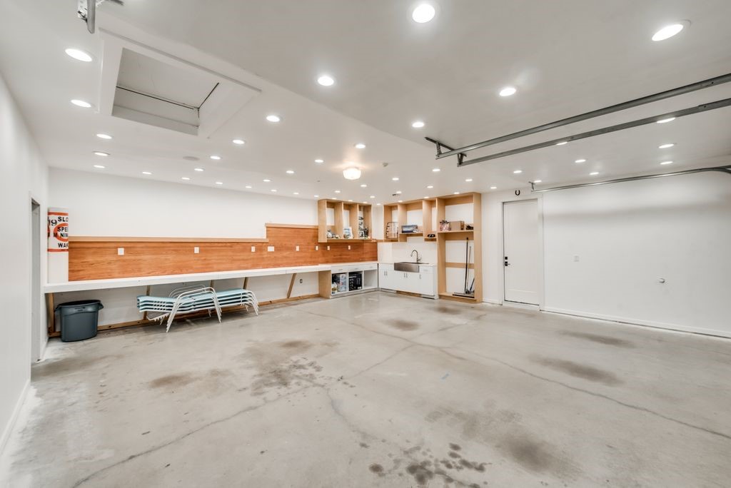 452 White Rock Road
