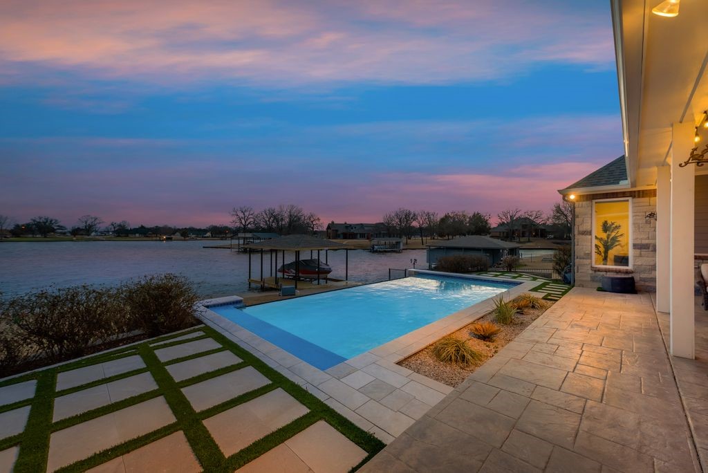 452 White Rock Road