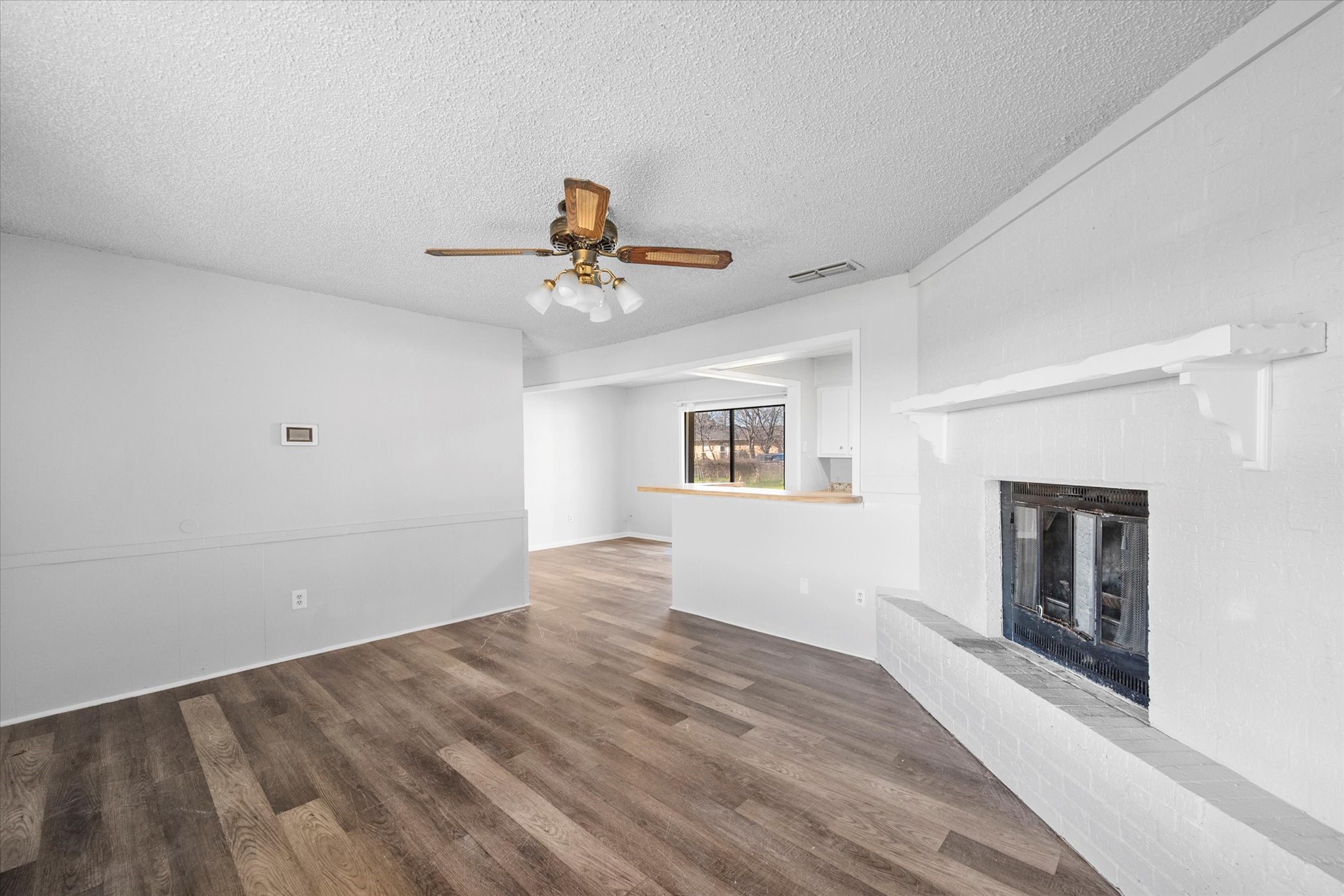 112 Buchanan Boulevard
