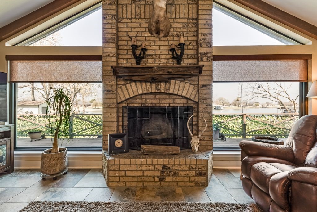205 Collins Lane