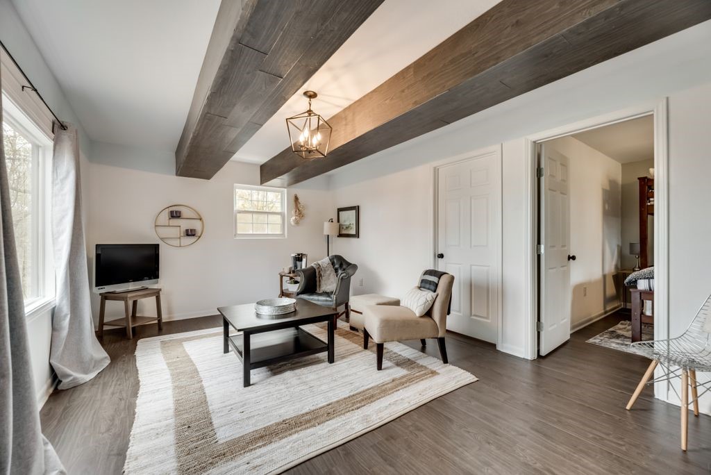 180 Highview