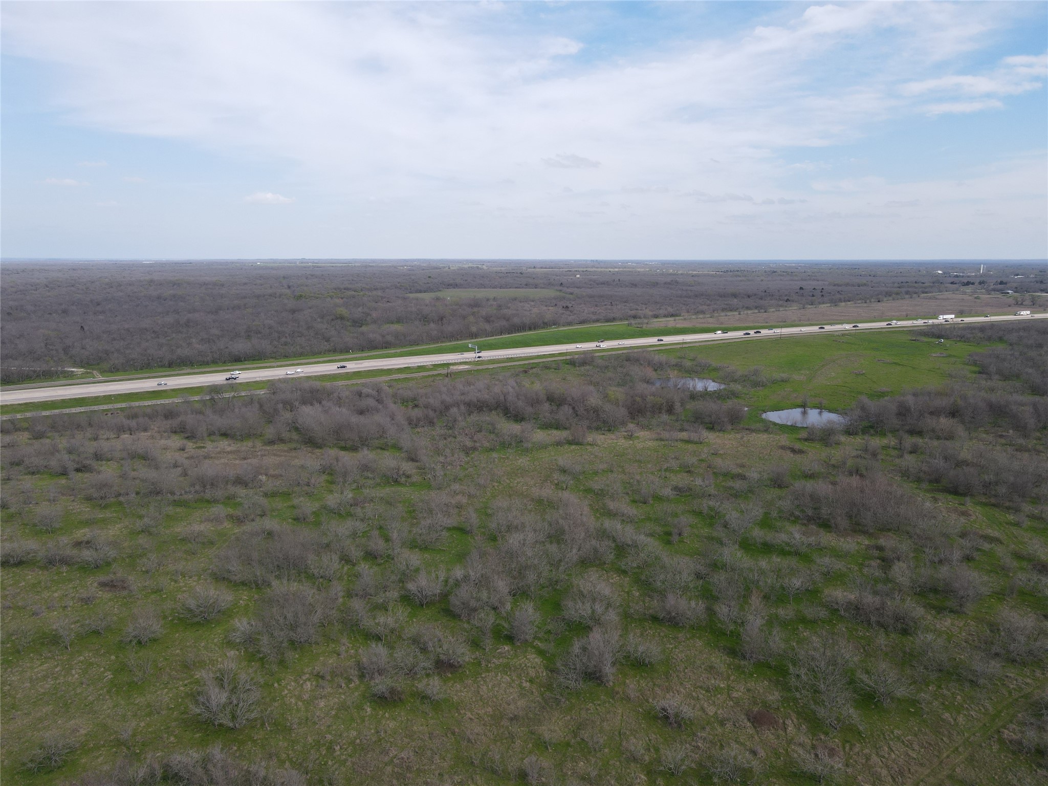 Tract 1A (42.11acs) SW Frontage Road I-45