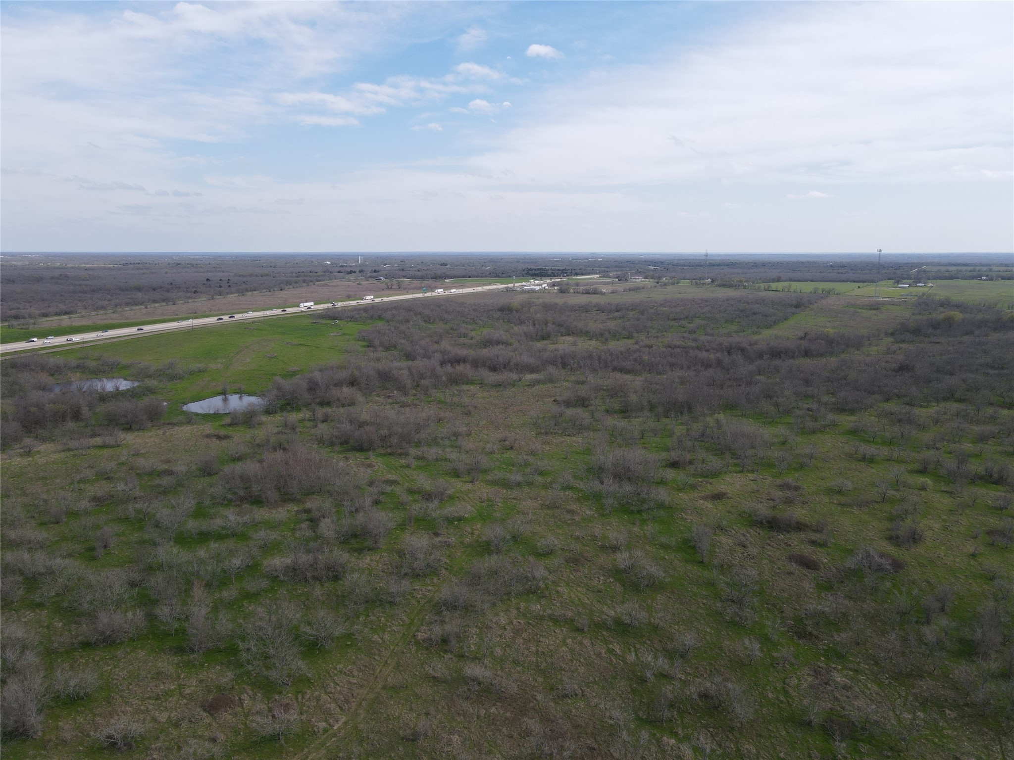 Tract 1A (42.11acs) SW Frontage Road I-45