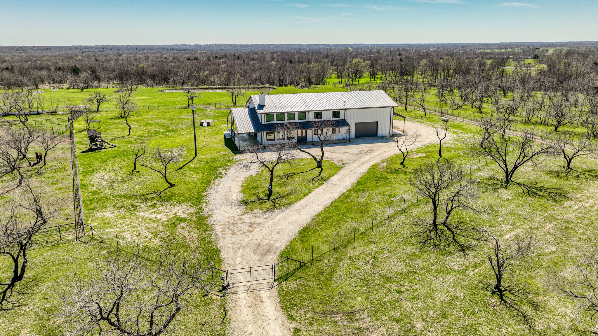 1139 SW County Road 2348