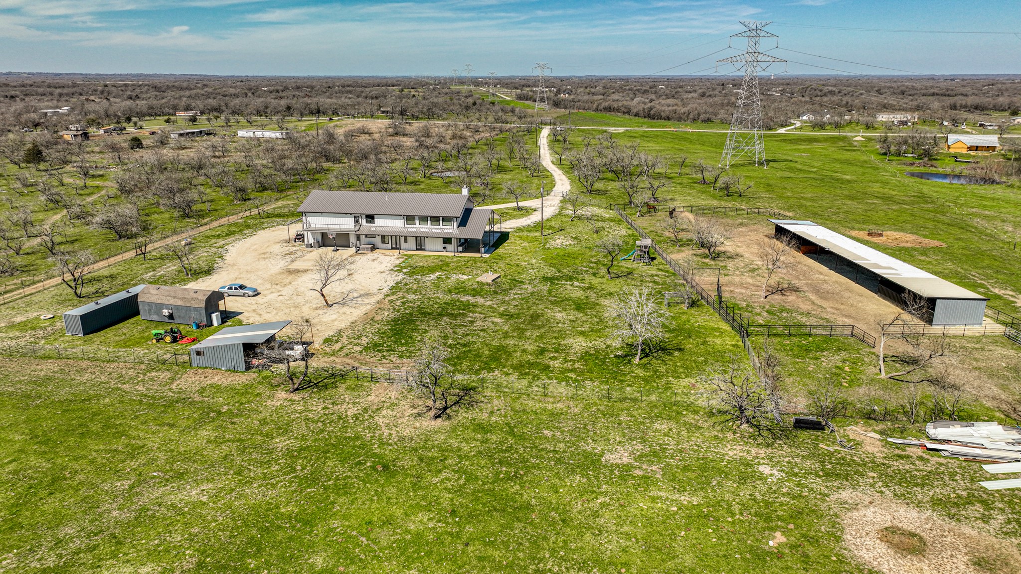 1139 SW County Road 2348