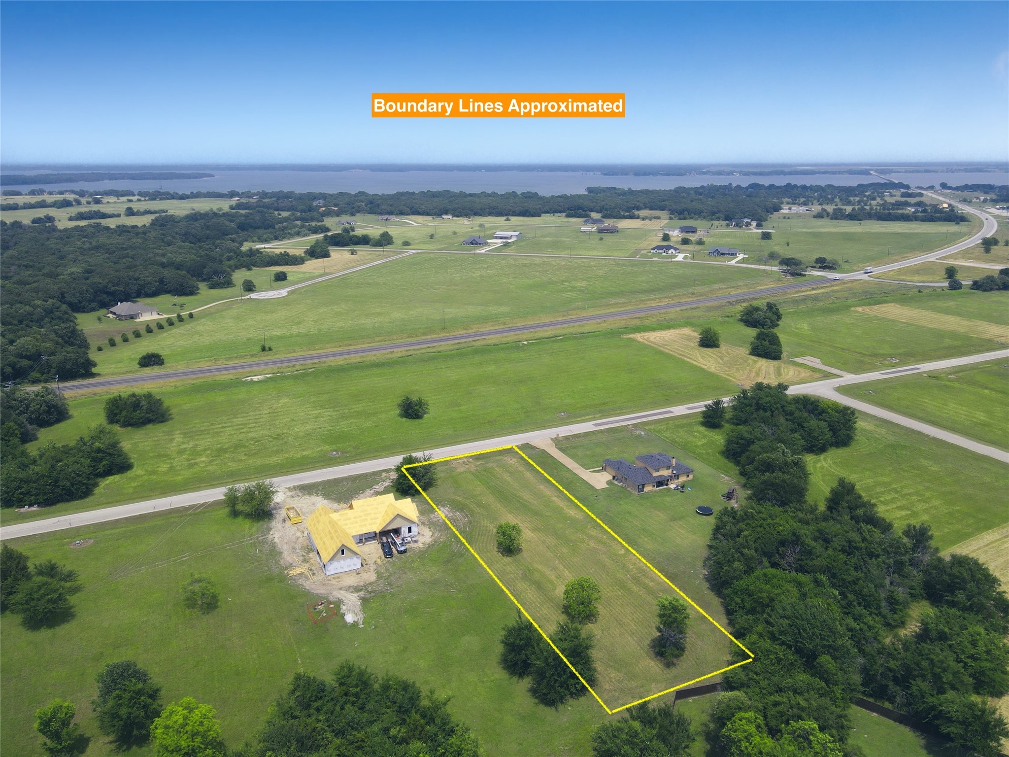 Lot 72 & BS B8 Clubhouse Drive