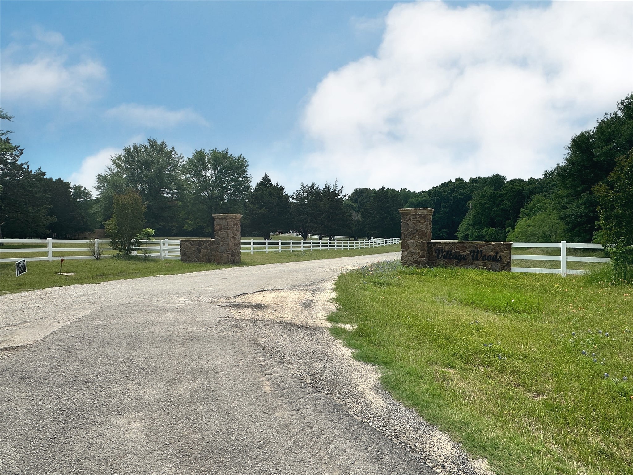 Lot 18 SE County Rd 2230k