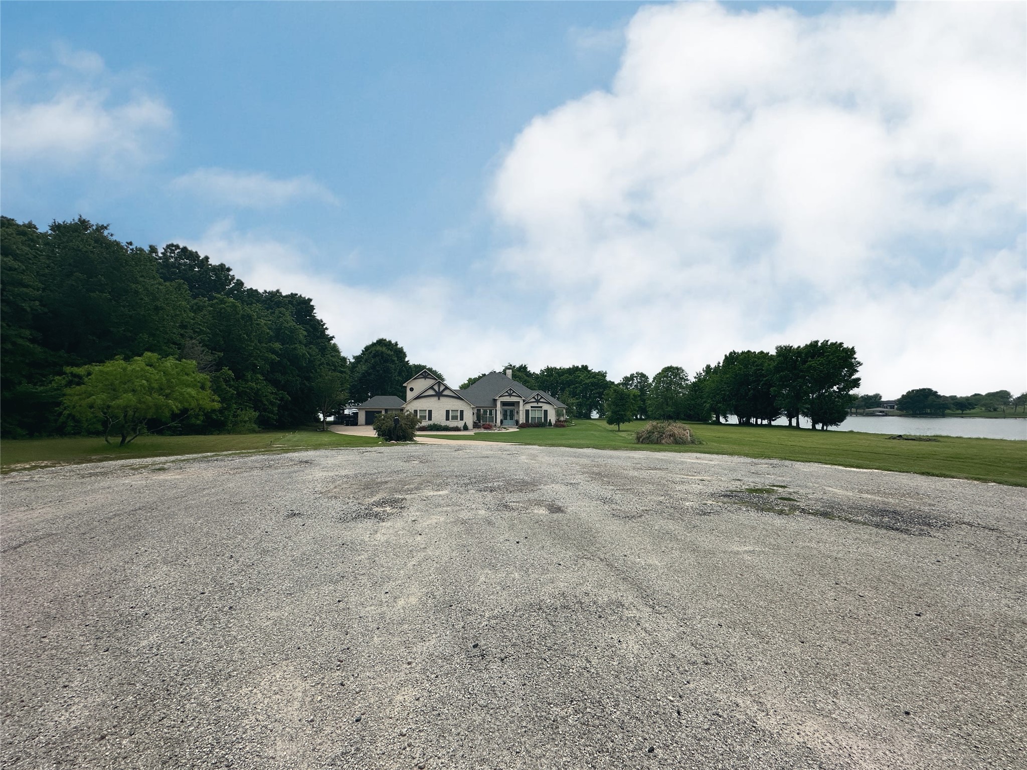 Lot 18 SE County Rd 2230k