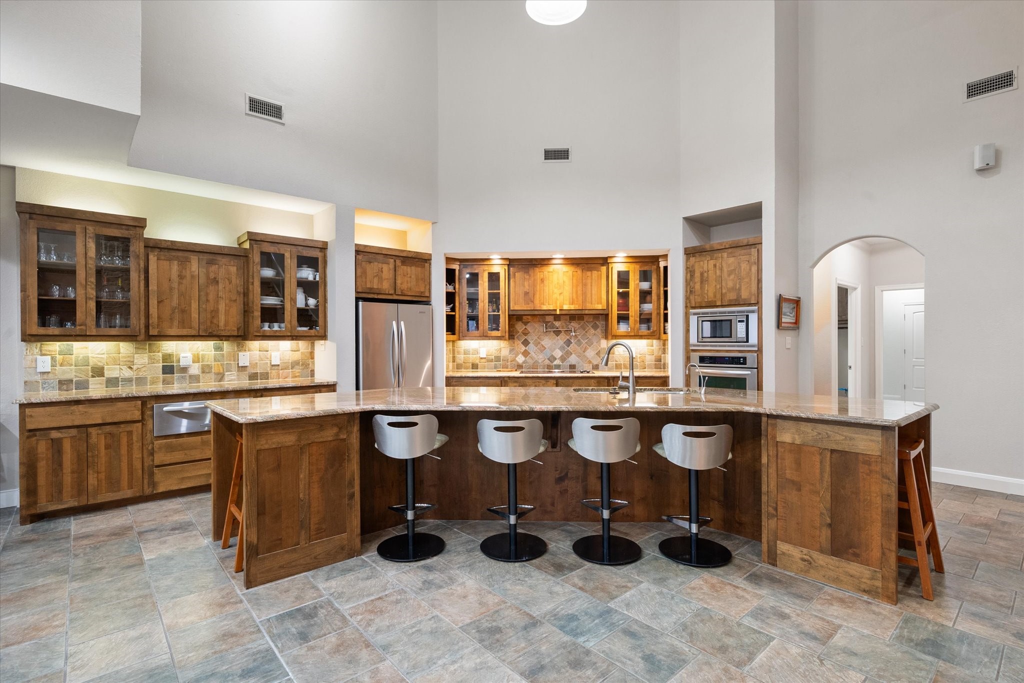1118 The Shores Drive