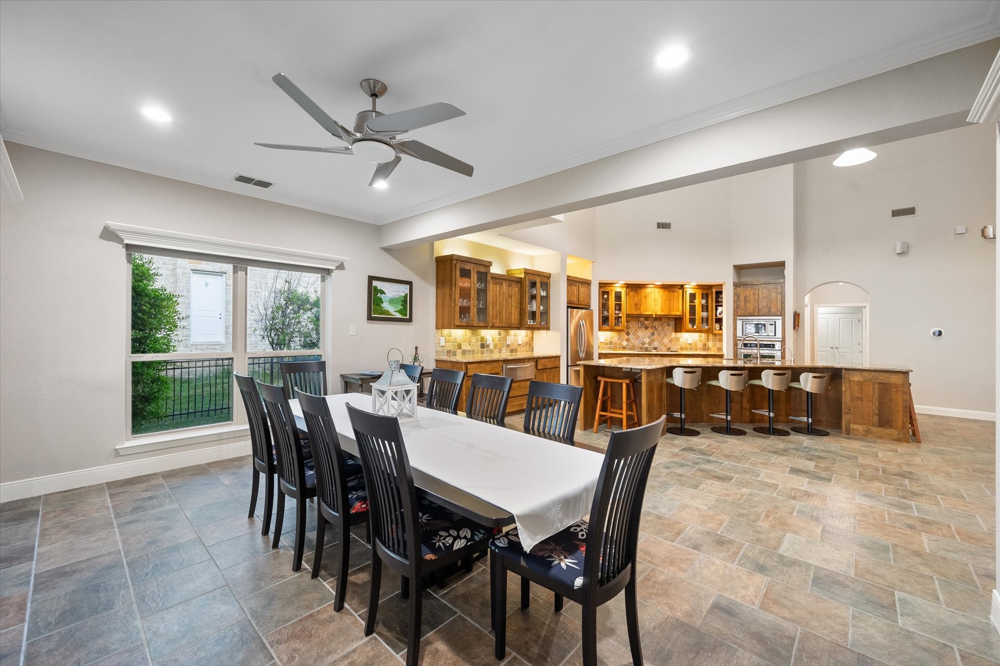 1118 The Shores Drive