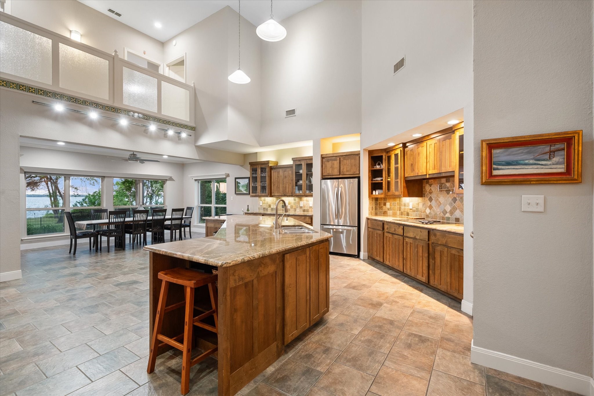 1118 The Shores Drive