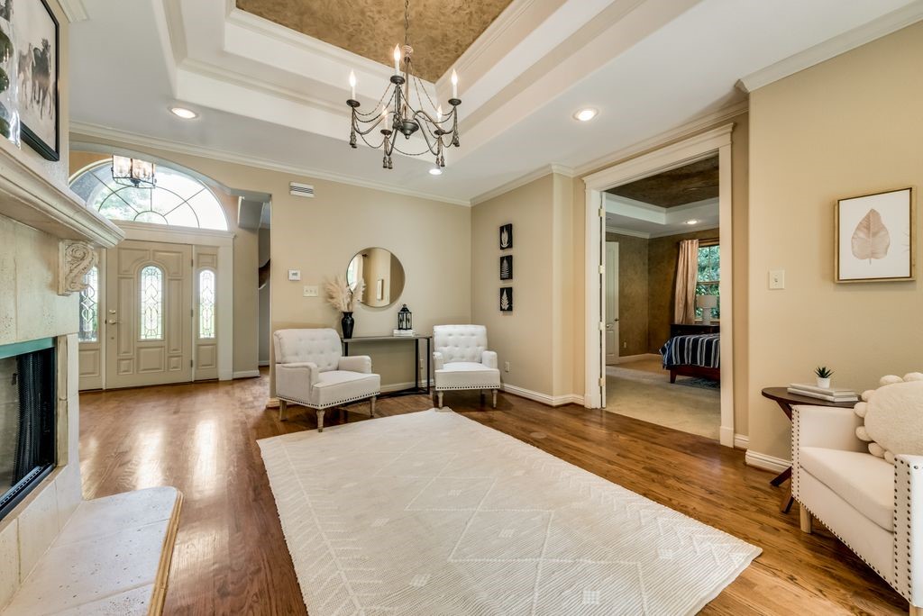217 Starcrest