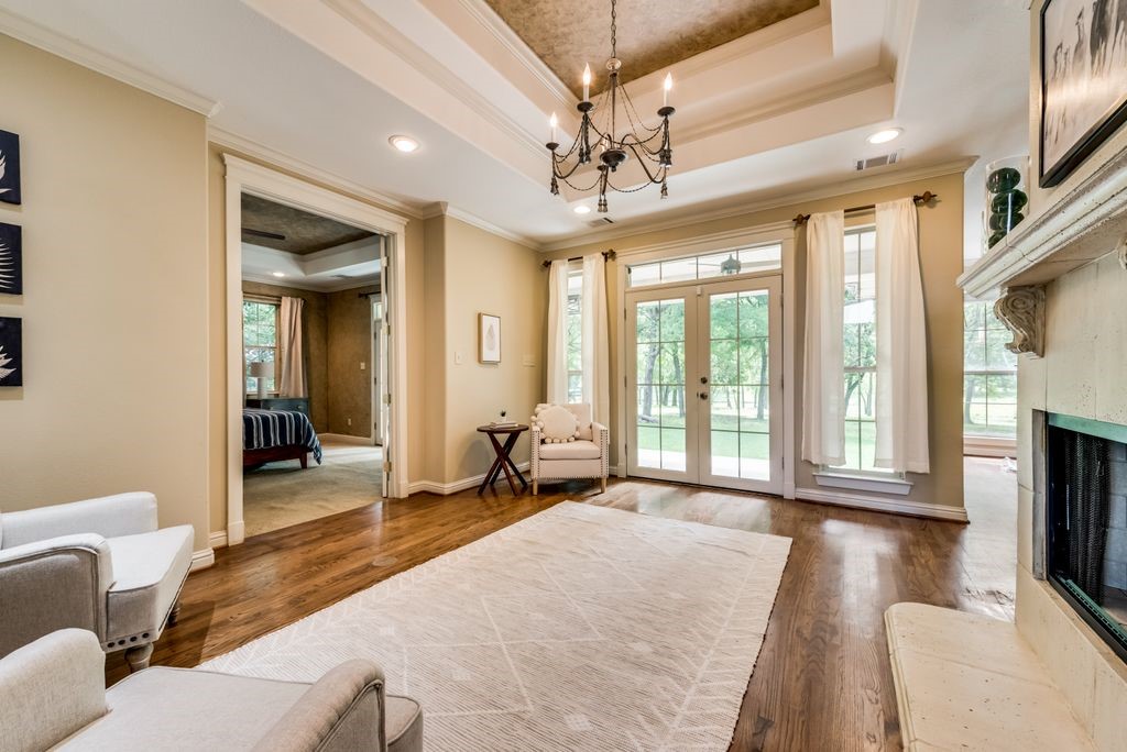 217 Starcrest