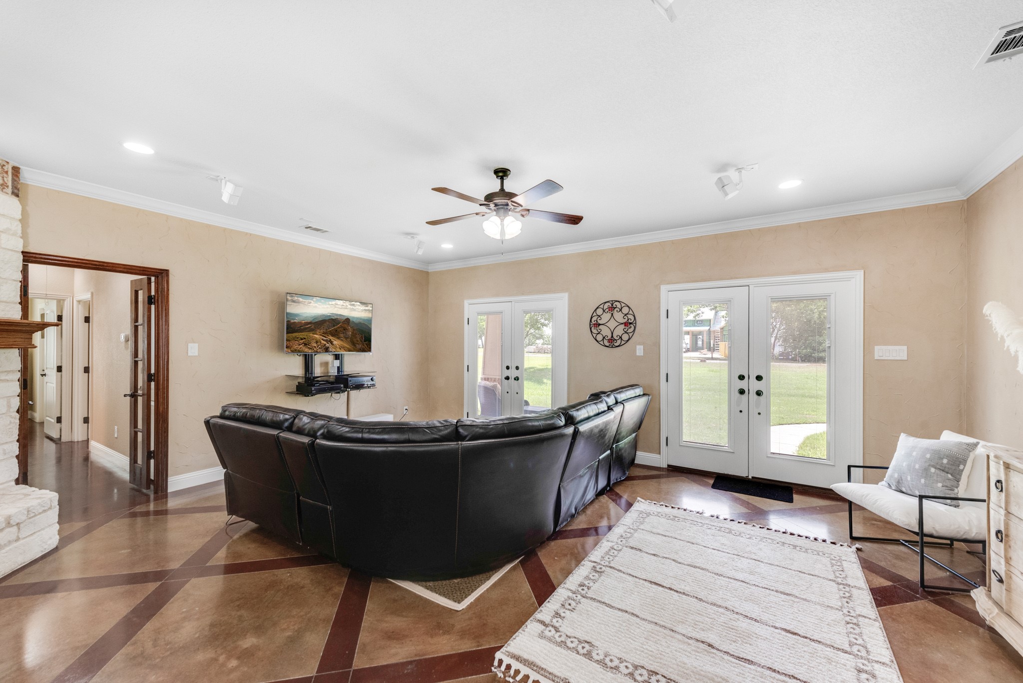 1195 The Shores Drive