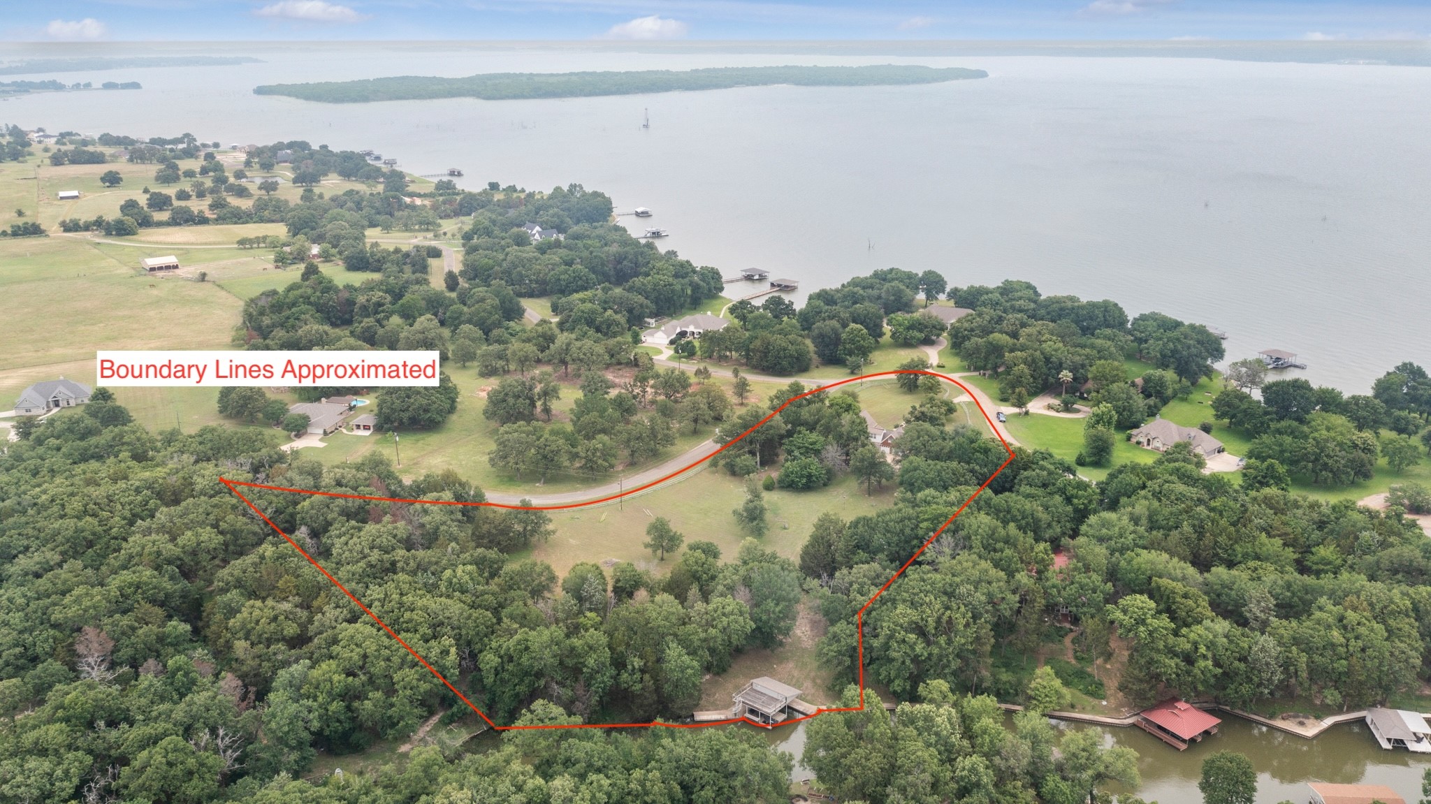 402 Hidden Oaks Lane