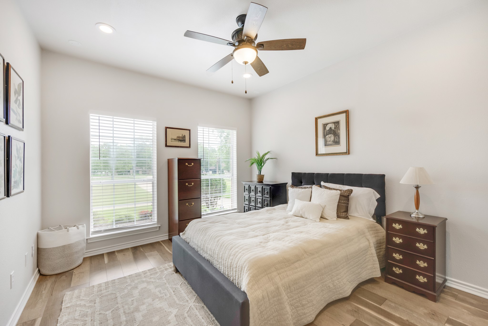 402 Hidden Oaks Lane