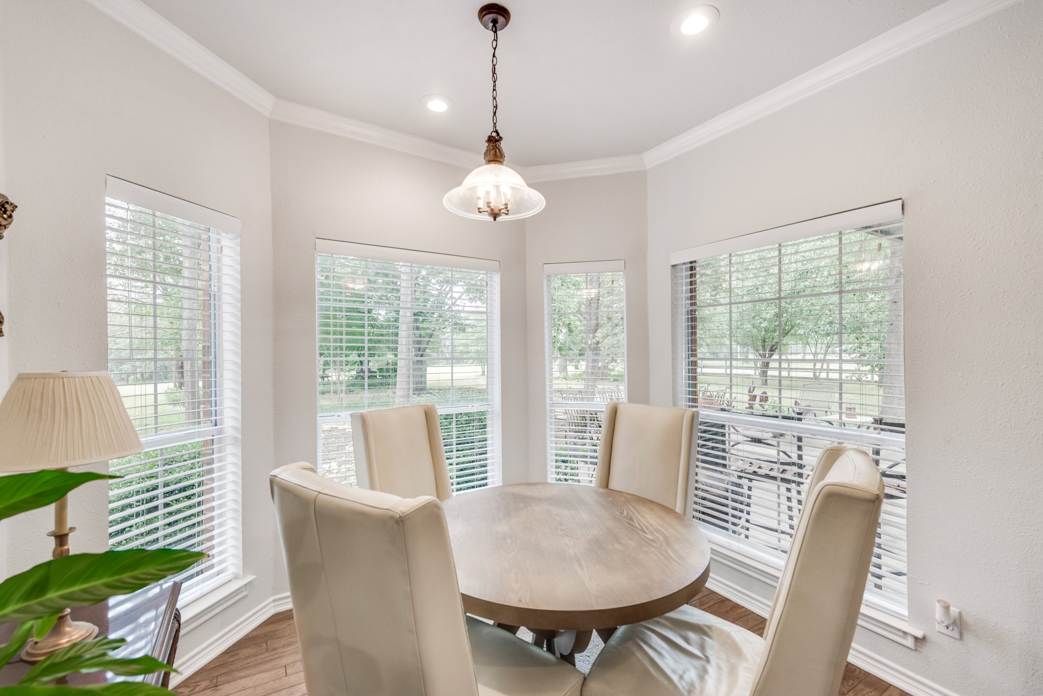 402 Hidden Oaks Lane