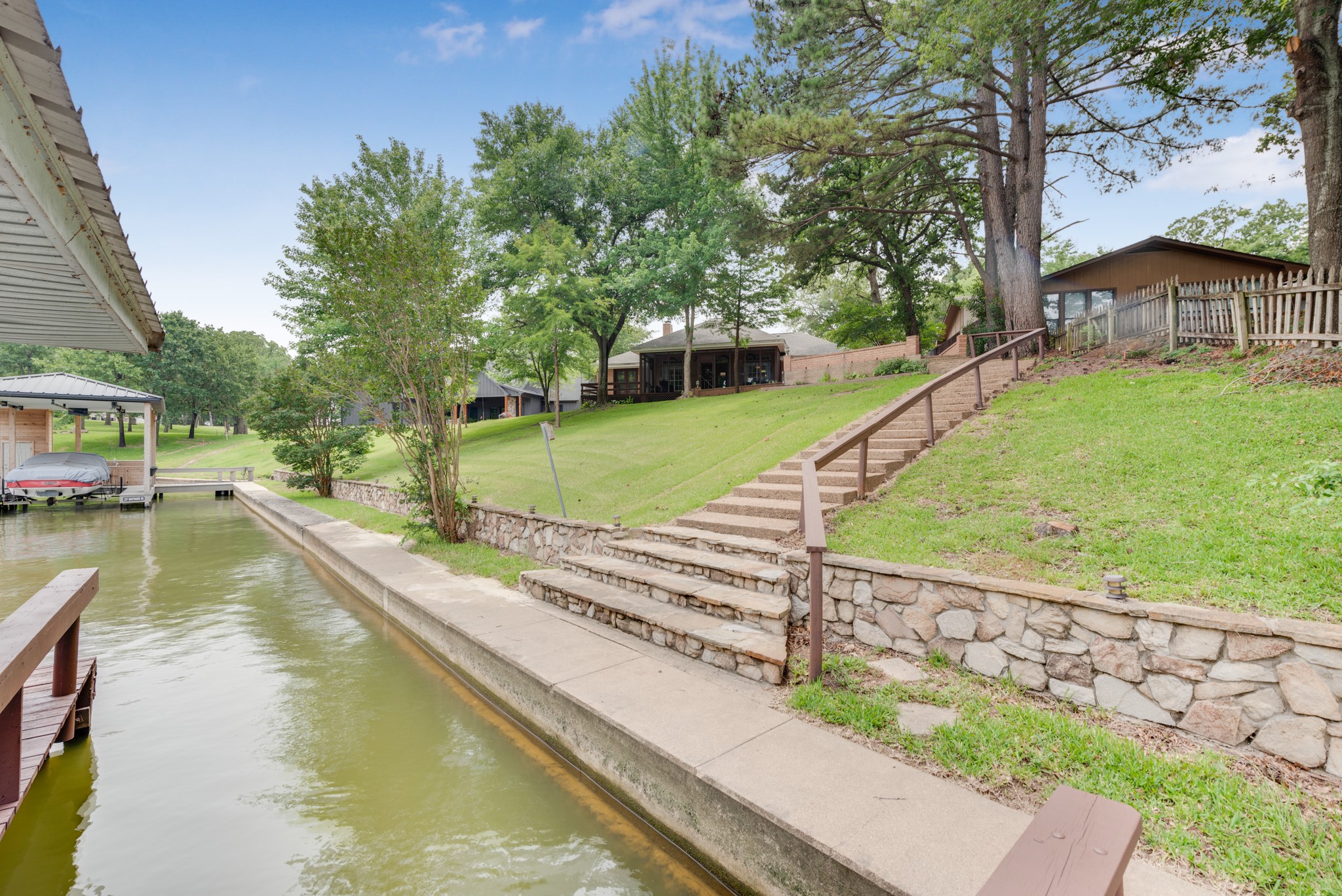 233 Southside Drive