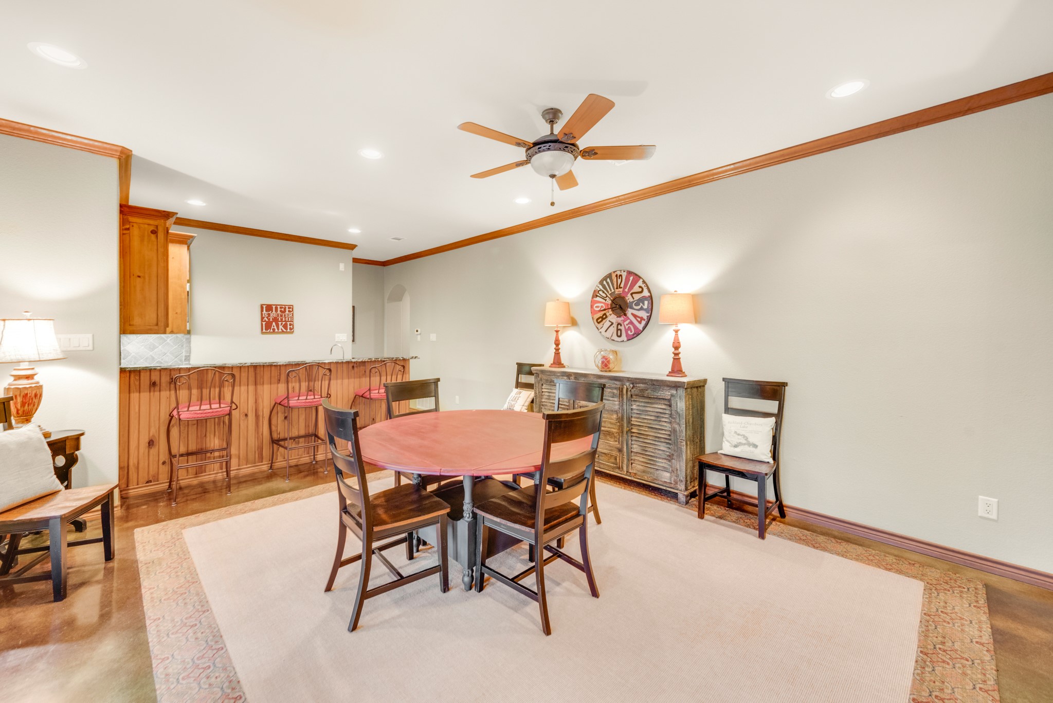 410 Moonlight Drive