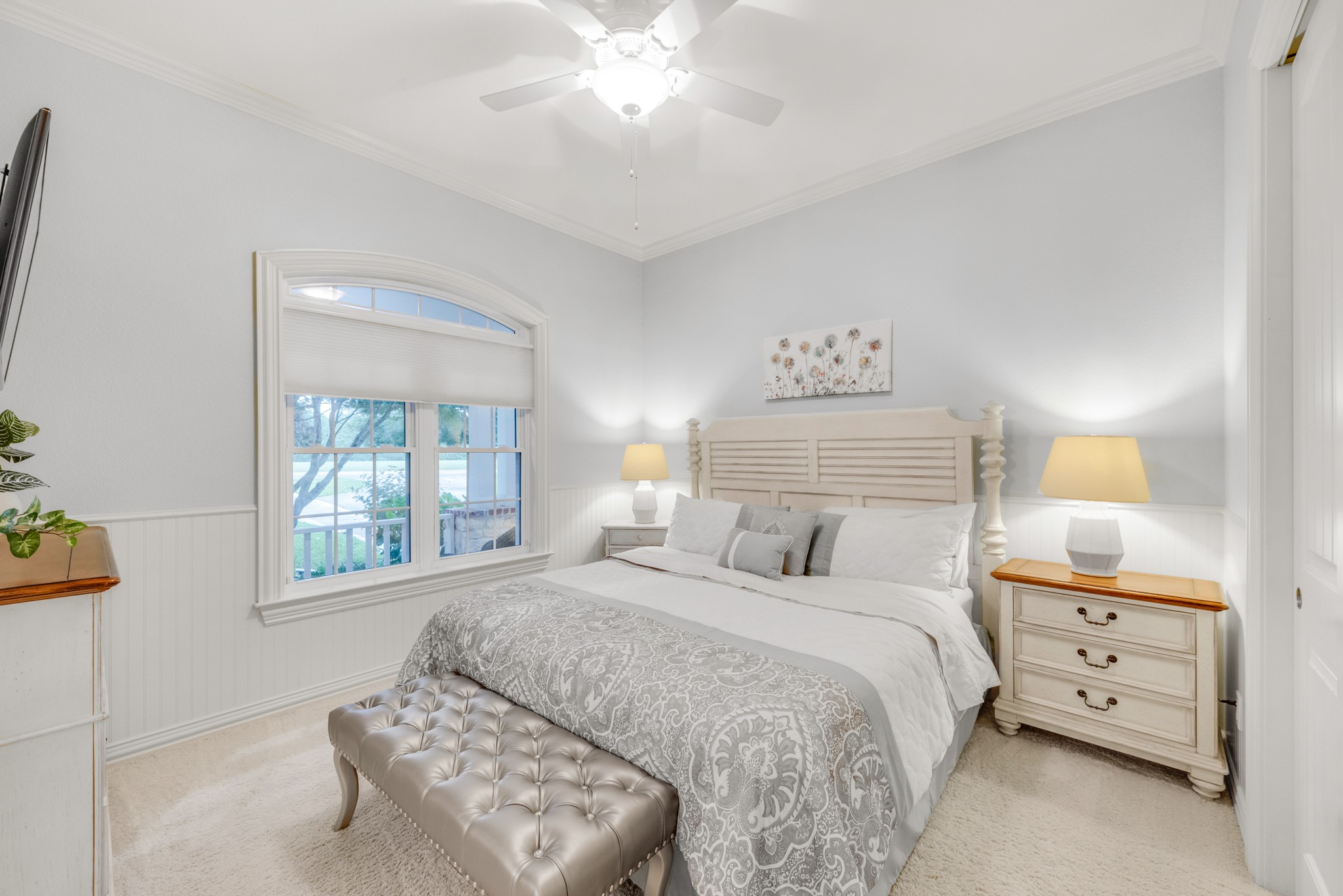410 Moonlight Drive