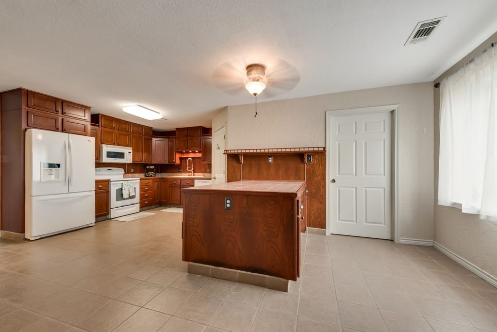 344 County Road 2171