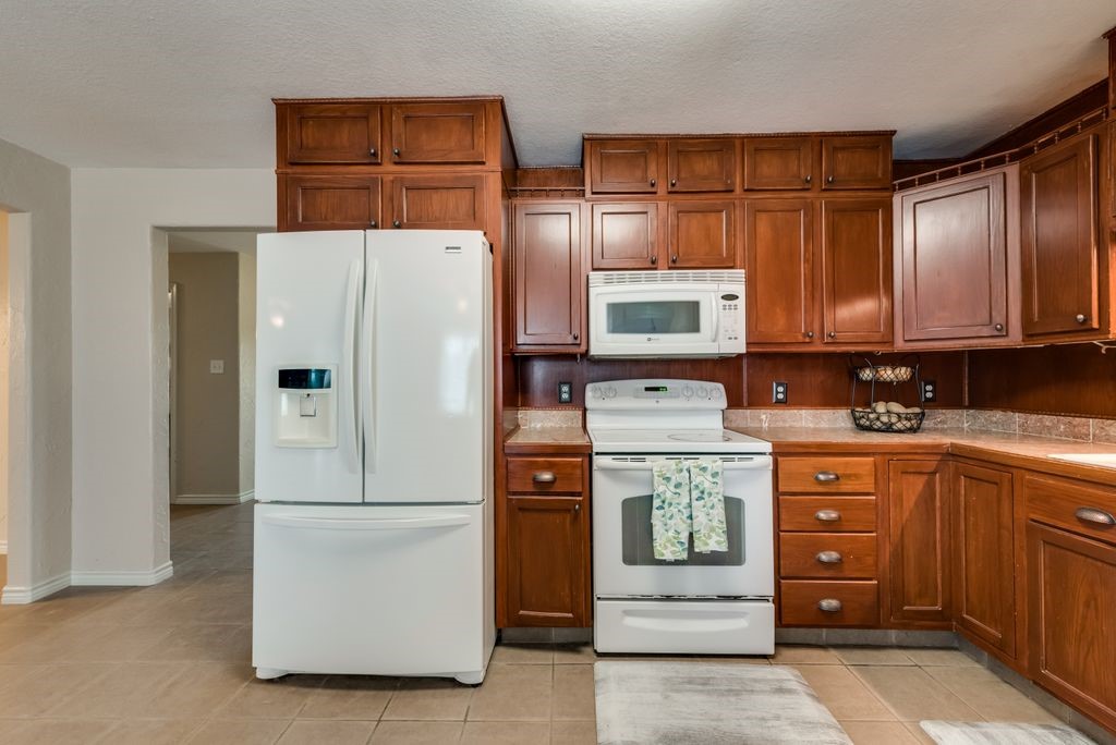 344 County Road 2171