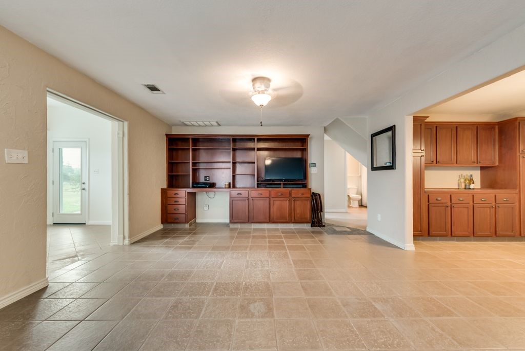 344 County Road 2171