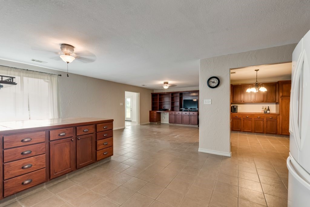 344 County Road 2171