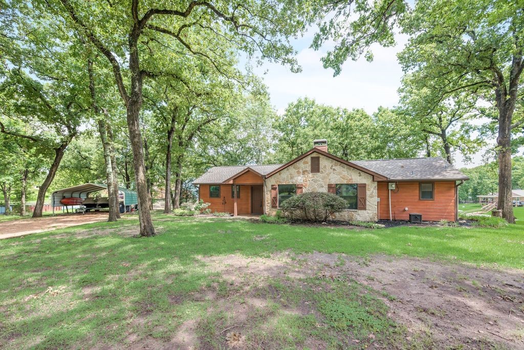 133 Lakeview Drive