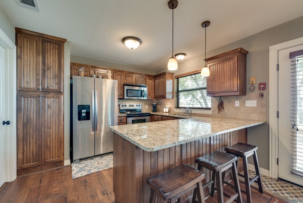 133 Lakeview Drive